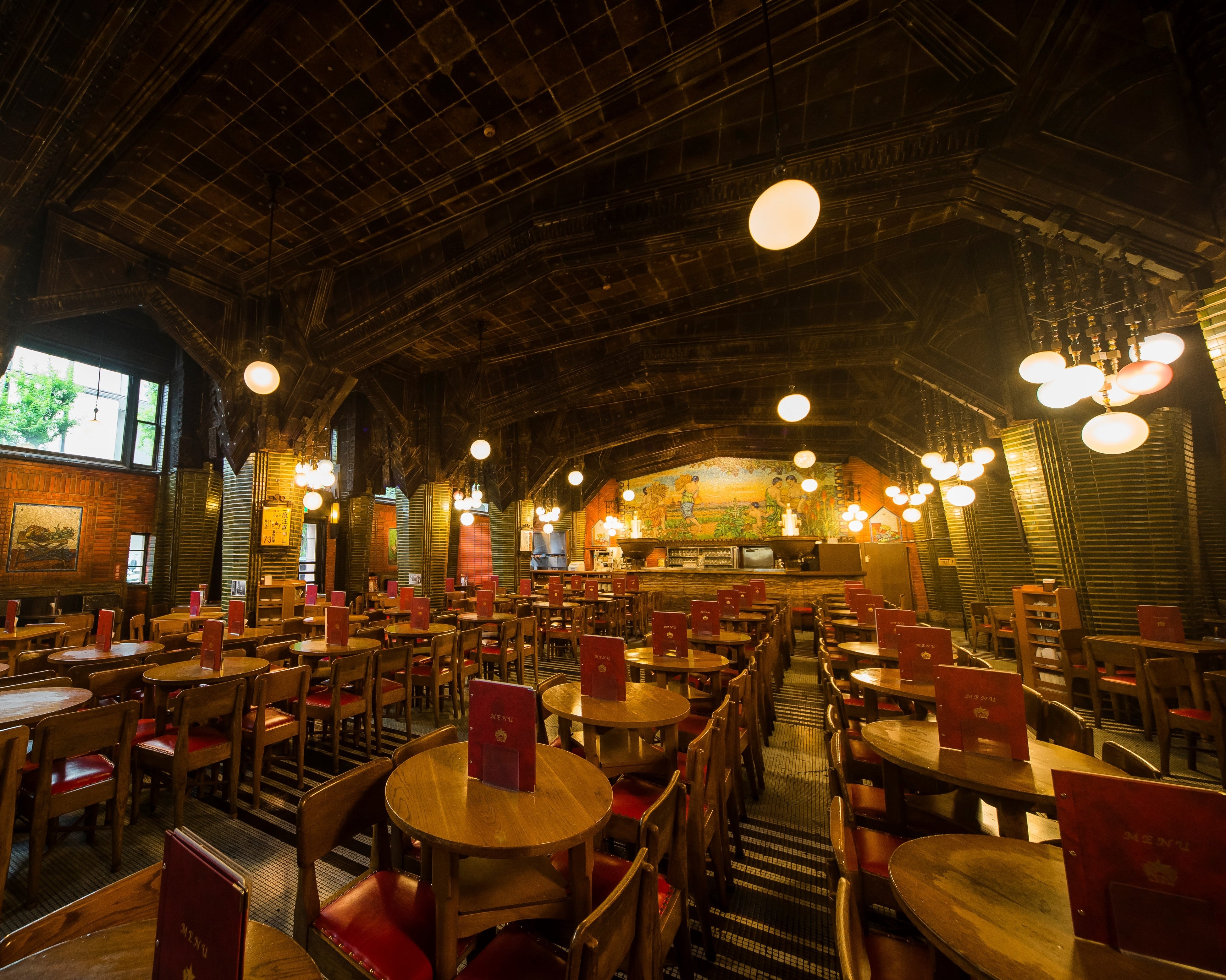 ビヤホールライオン　銀座七丁目店