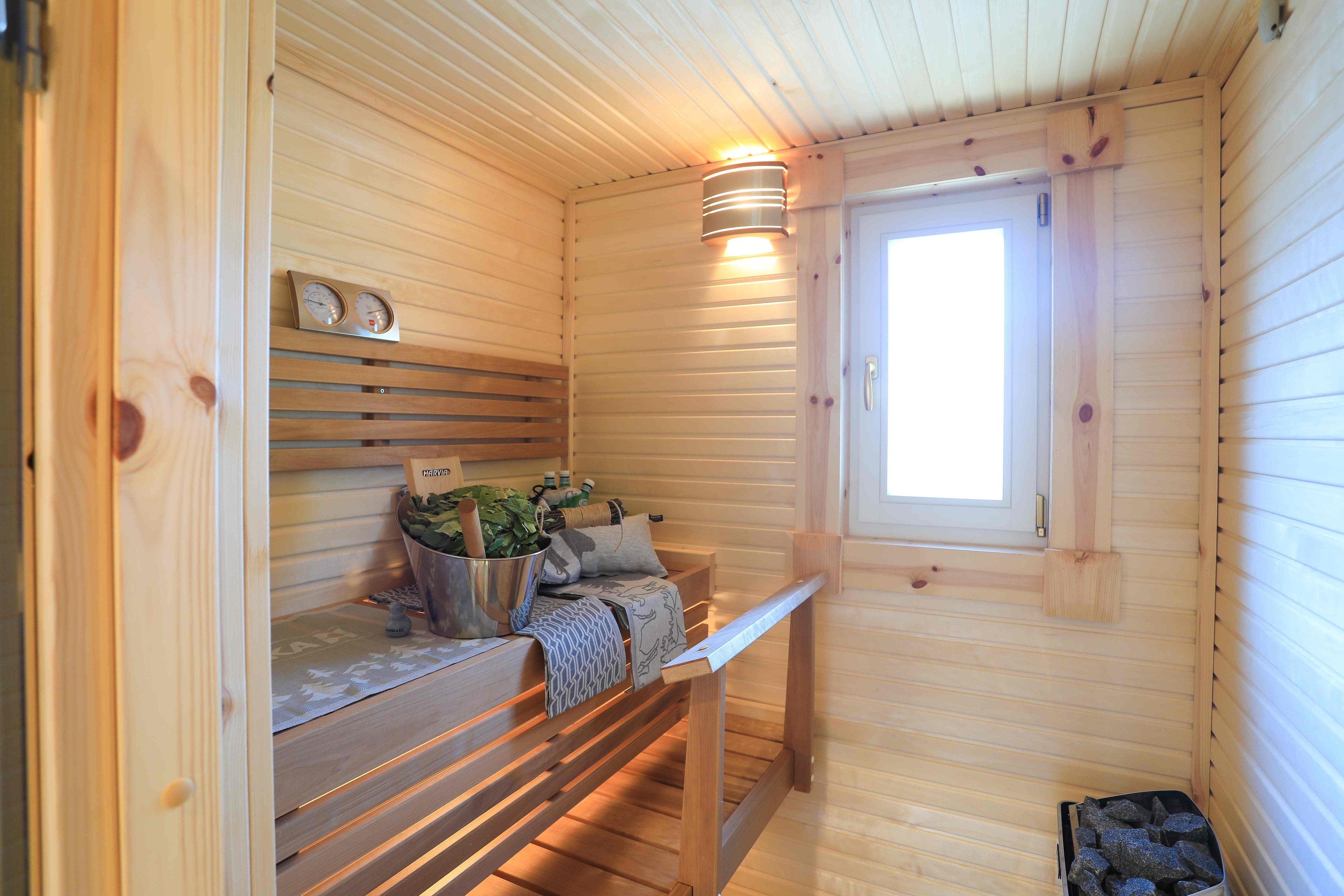 ホンカの新モデル、サウナキャビン「HYTTI (ヒュッティ