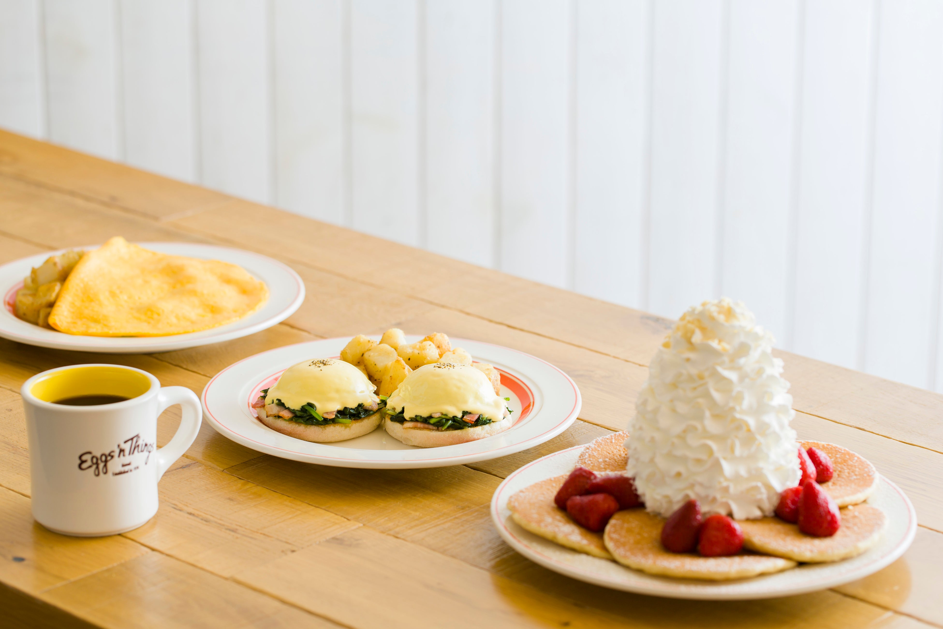 タイトーくじ　喫茶モコモカ　ラストハッピー賞　パンケーキ風クッション Eggs 'n Things】 梅田茶屋町店から店舗限定パンケーキや