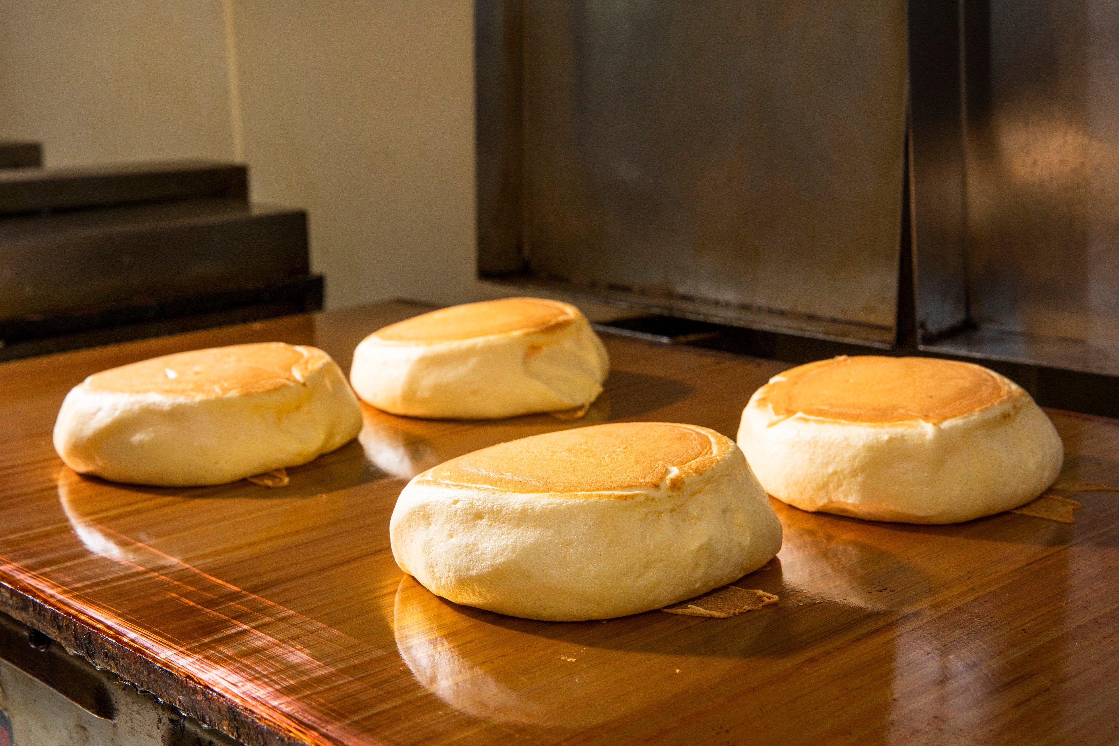 注文を受けてから一枚ずつ丁寧に焼き上げています。