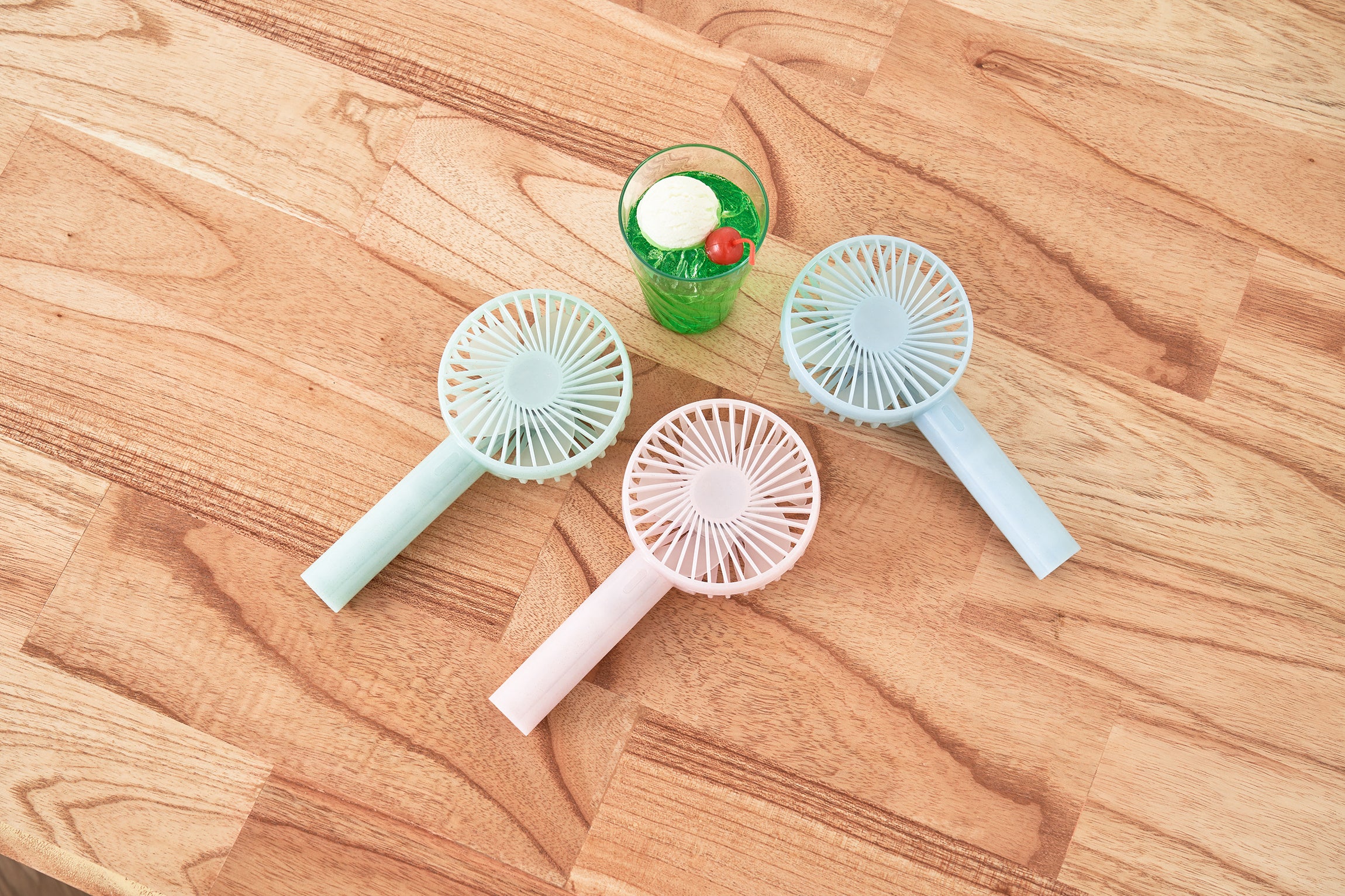 ⭐︎mさま専用です⭐︎ ビックカメラ新製品情報】 プライベートブランド「HashTAG」夏の
