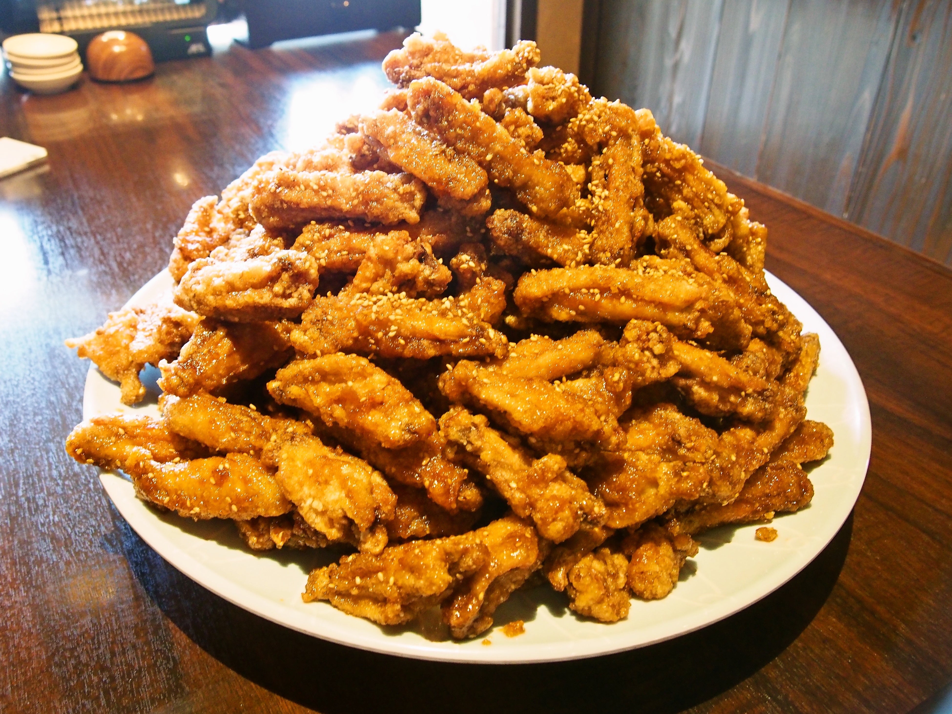 「ごま手羽」256本！総重量なんと約6kg ！！