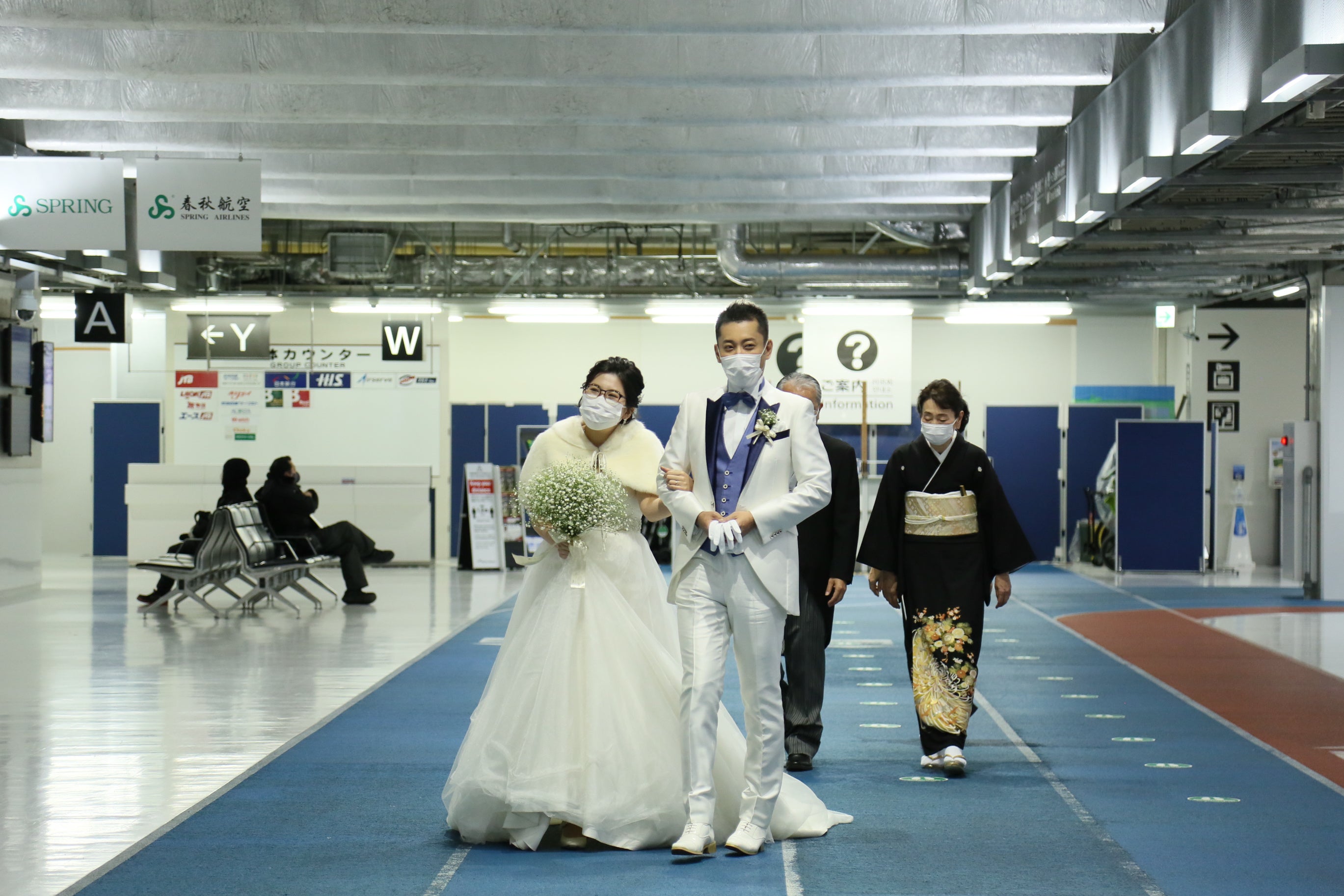 第３ターミナルに登場された二人