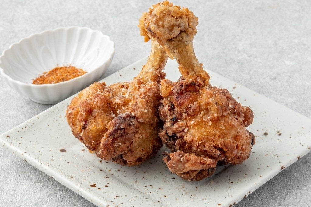 チューリップ唐揚げ四川粉添え（2本、400円）