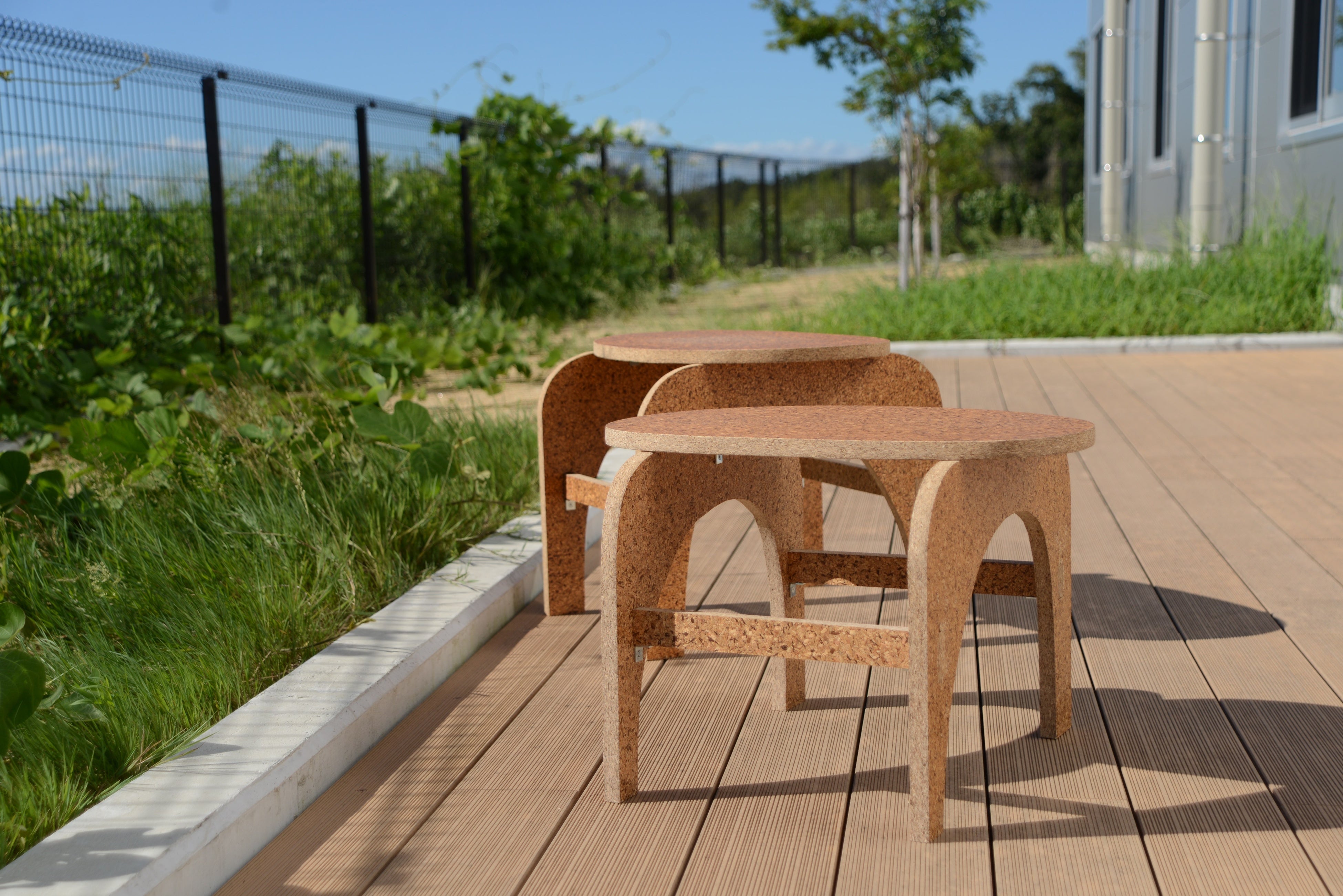 2025大阪で開かれる一大イベントに設置される未利用材のベンチの