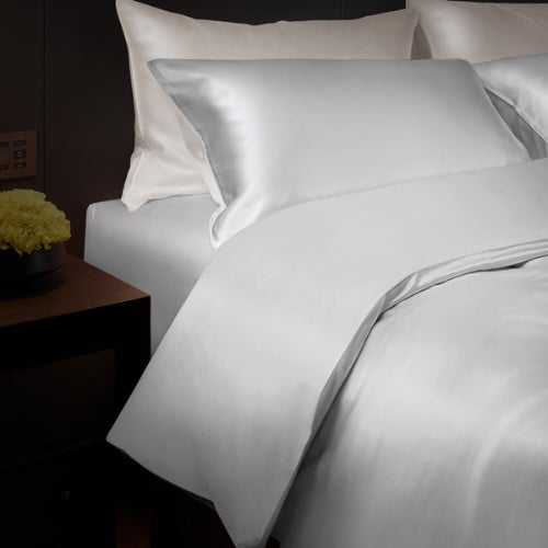 ◇【天然シルク100%】高級感シルク掛け布団カバーで冬支度!肌寒い ◇【天然シルク100%】高級感シルク掛け布団カバーで冬支度!肌寒い