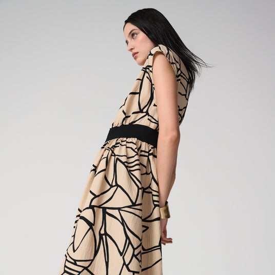 【Joseph Ribkoff】カナダ発ファッションブランド、Joseph Ribkoff (ジョセフリブコフ) は、TRANOÏ TOKYOに初出展します。 【Joseph Ribkoff】カナダ発ファッションブランド、Joseph Ribkoff (ジョセフリブコフ) は、TRANOÏ TOKYOに初出展します。