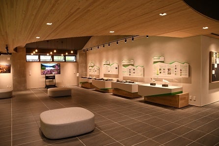 インフォメーション棟