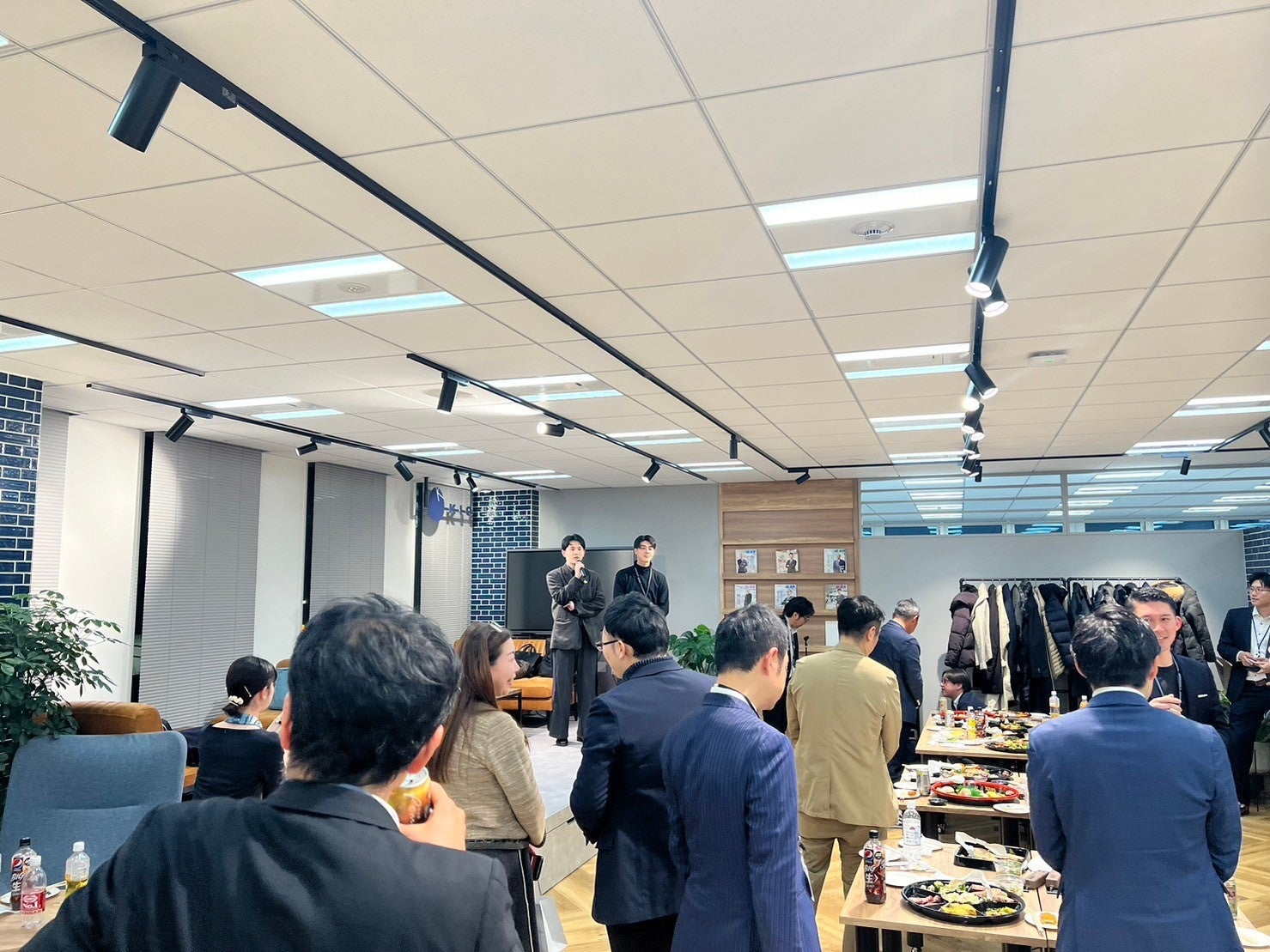 参加者による1分間スピーチの様子