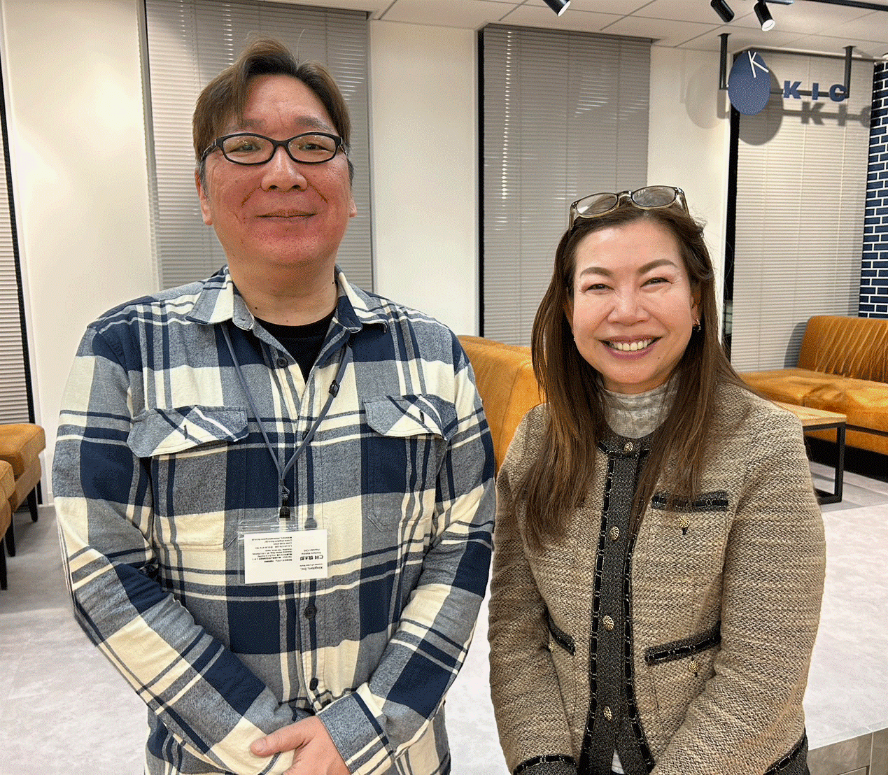 （左）アライアンス協議会代表 仁科 （右）経済界代表 佐藤有美氏