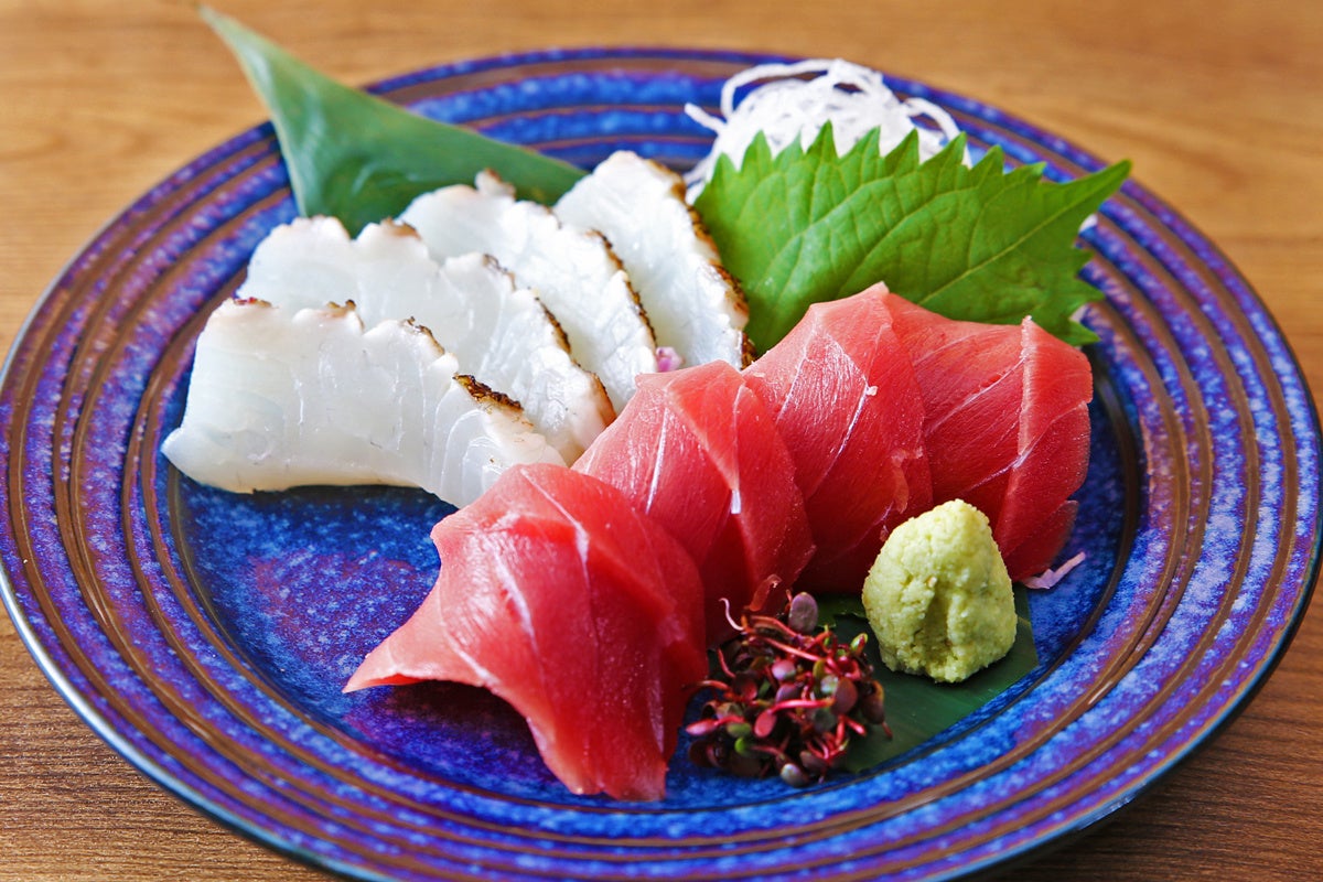 本マグロと真鯛の紅白盛り※4人前の盛り付けイメージ