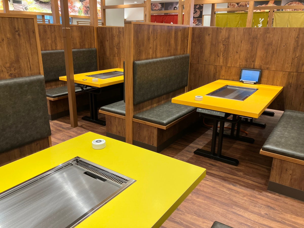 広々としたBOX席