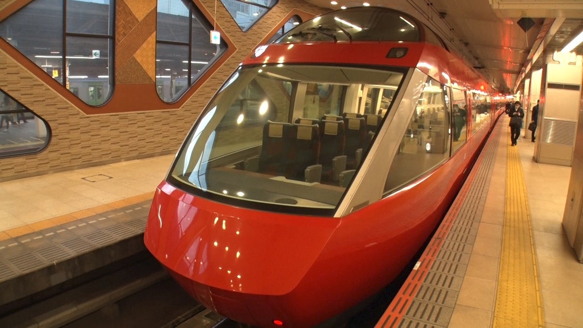 『友近・礼二の妄想トレイン』で東京から日帰りの紅葉鉄道旅3選、高尾山、箱根、1位は?