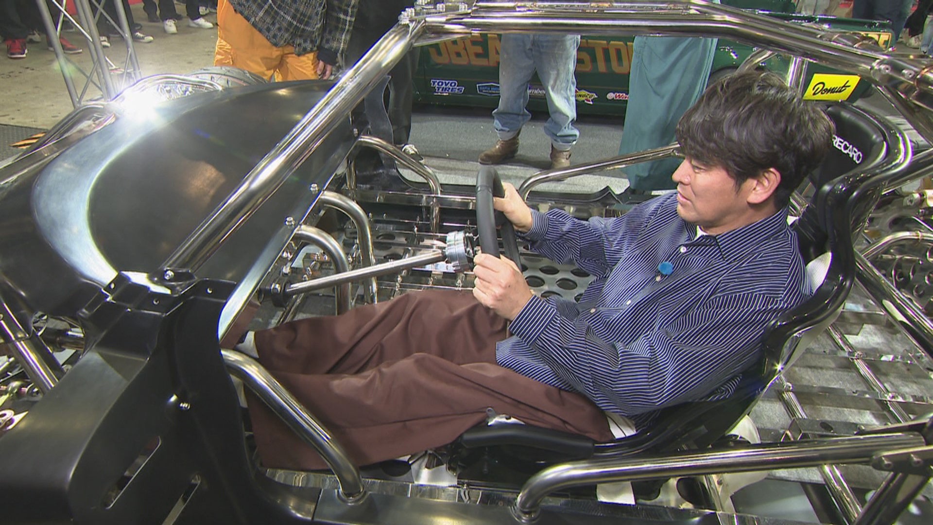 岡田圭右が語る東京オートサロン2024のプリウス祭!カスタムカーの魅力と驚きのカスタムマシン 岡田圭右が語る東京オートサロン2024のプリウス祭!カスタムカーの魅力と驚きのカスタムマシン