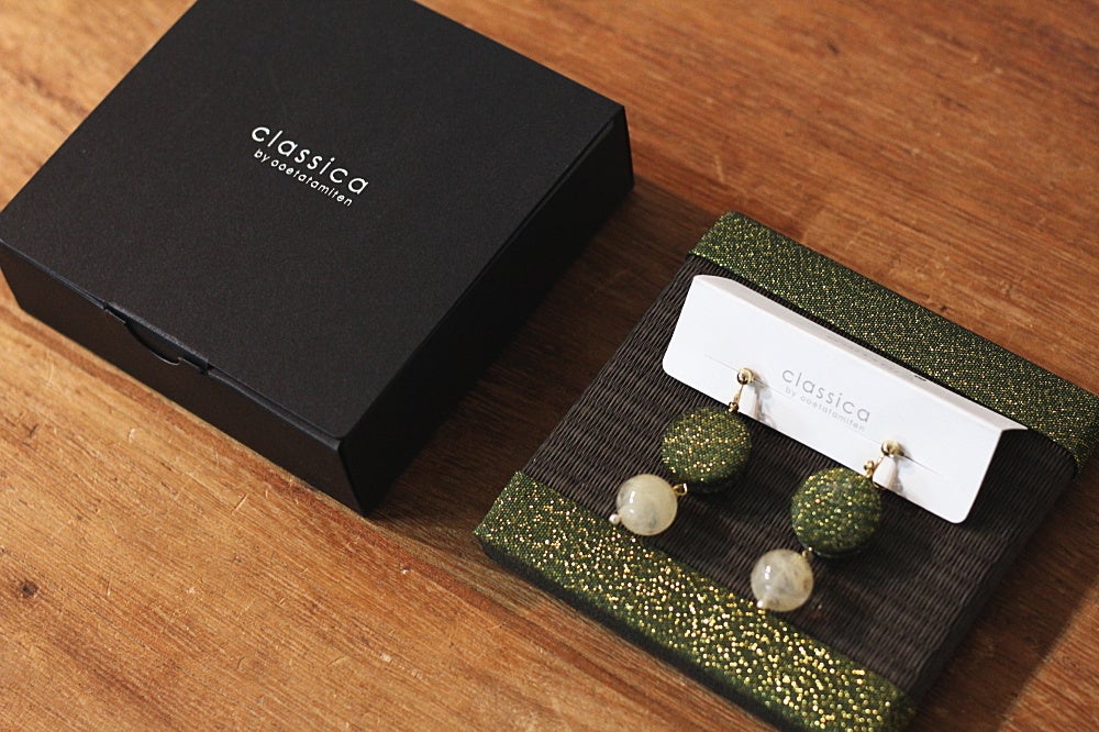 畳職人が作ったアクセサリー