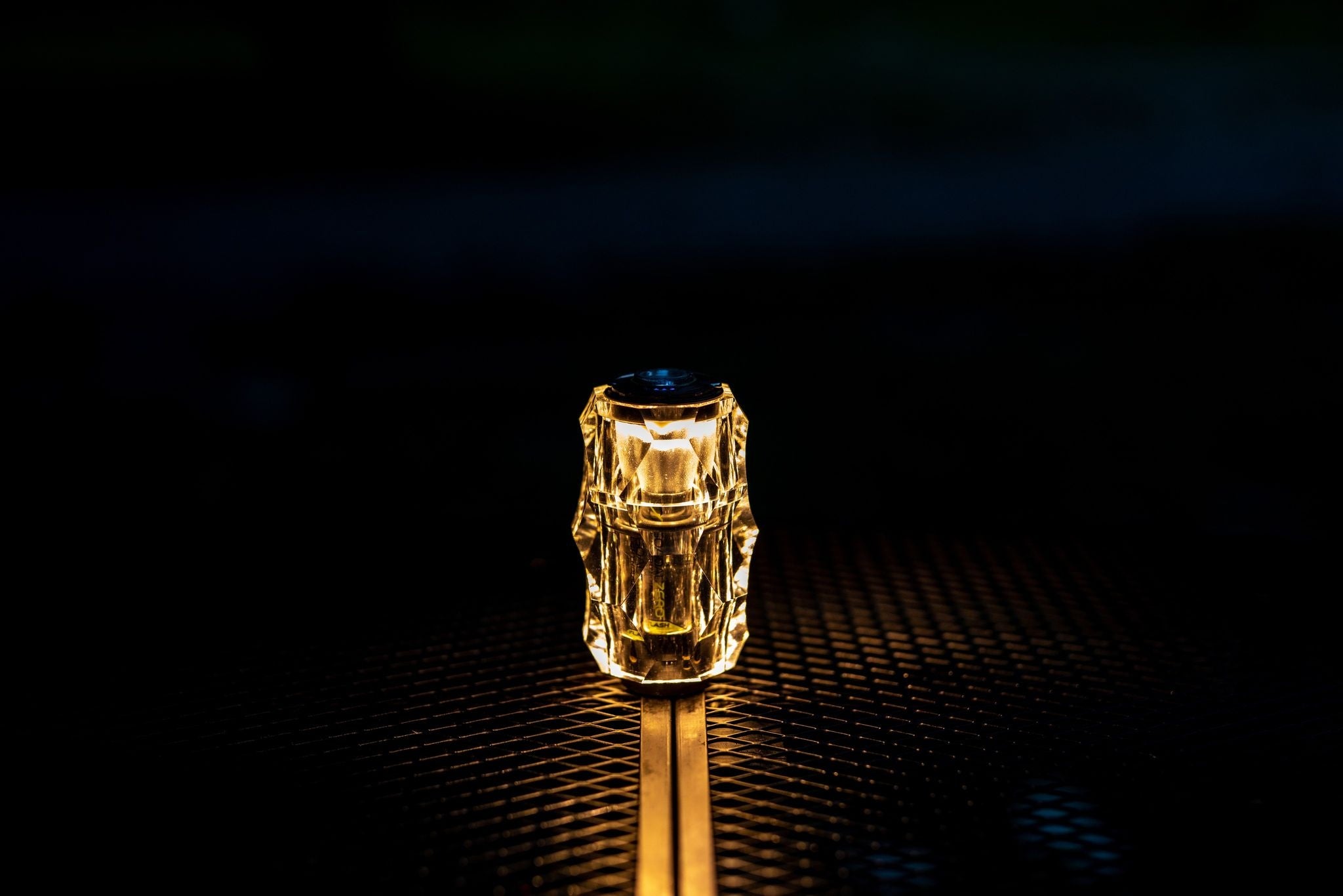 柔らかい光に癒されるランタン。