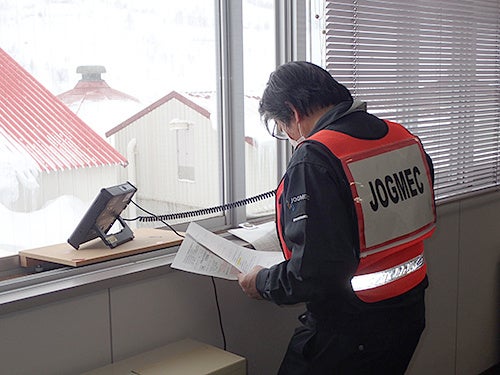 通信訓練（衛星電話使用）