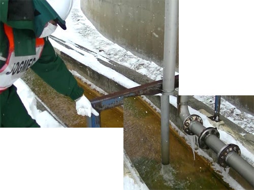   　　　現場実地訓練※（炭酸カルシウム河道投入）