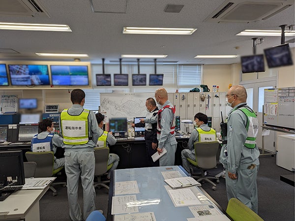 DCS画面による作業内容確認（計器室）