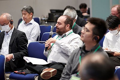 質疑応答の様子