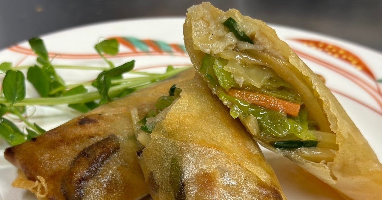 シャン・シェフの新メニュー第一号「シャキシャキ春巻き」　660円（税込）