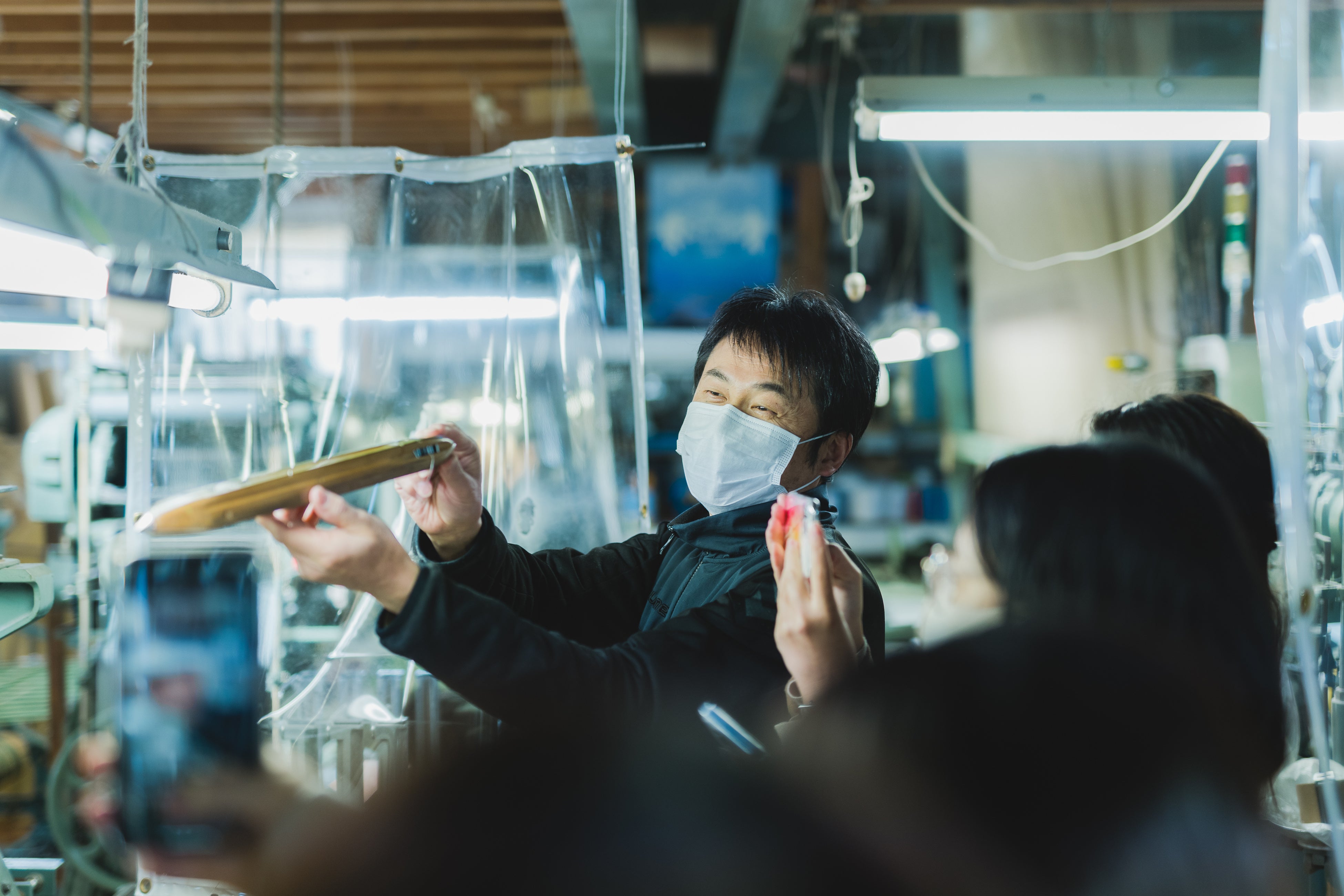 2021年開催&nbsp; 織物工場訪問の様子