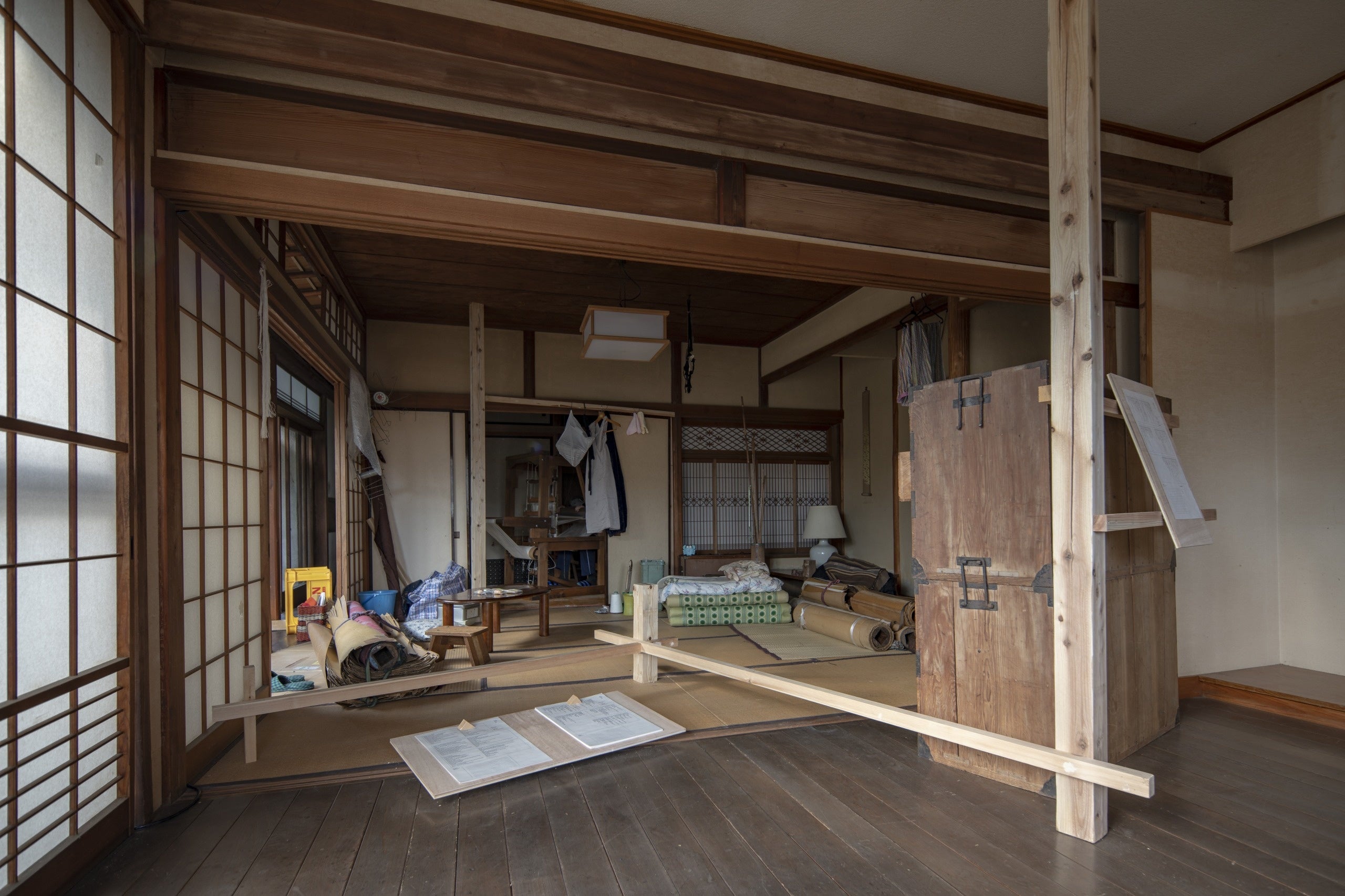 筒 tsu-tsu 《unsound dresser 化粧箱、鳴ラナイ》