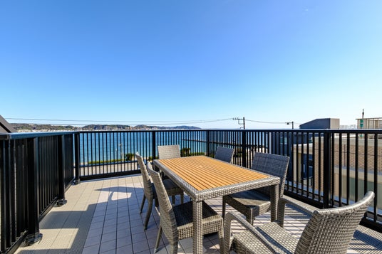 COMPASS STAY、パナソニック ホームズ株式会社施工の「Condo Stay 鎌倉 坂の下 希」の運営代行を受託。由比ヶ浜の海岸線を望む絶景オーシャンビューの宿泊施設で特別なひとときを提供 COMPASS STAY、パナソニック ホームズ株式会社施工の「Condo Stay 鎌倉 坂の下 希」の運営代行を受託。由比ヶ浜の海岸線を望む絶景オーシャンビューの宿泊施設で特別なひとときを提供