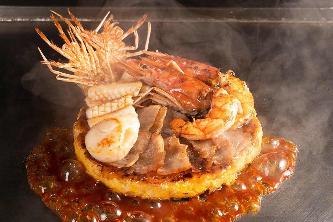 デラックスこてがえし焼き 1,880円(税込) デラックスこてがえし焼き 1,880円(税込)