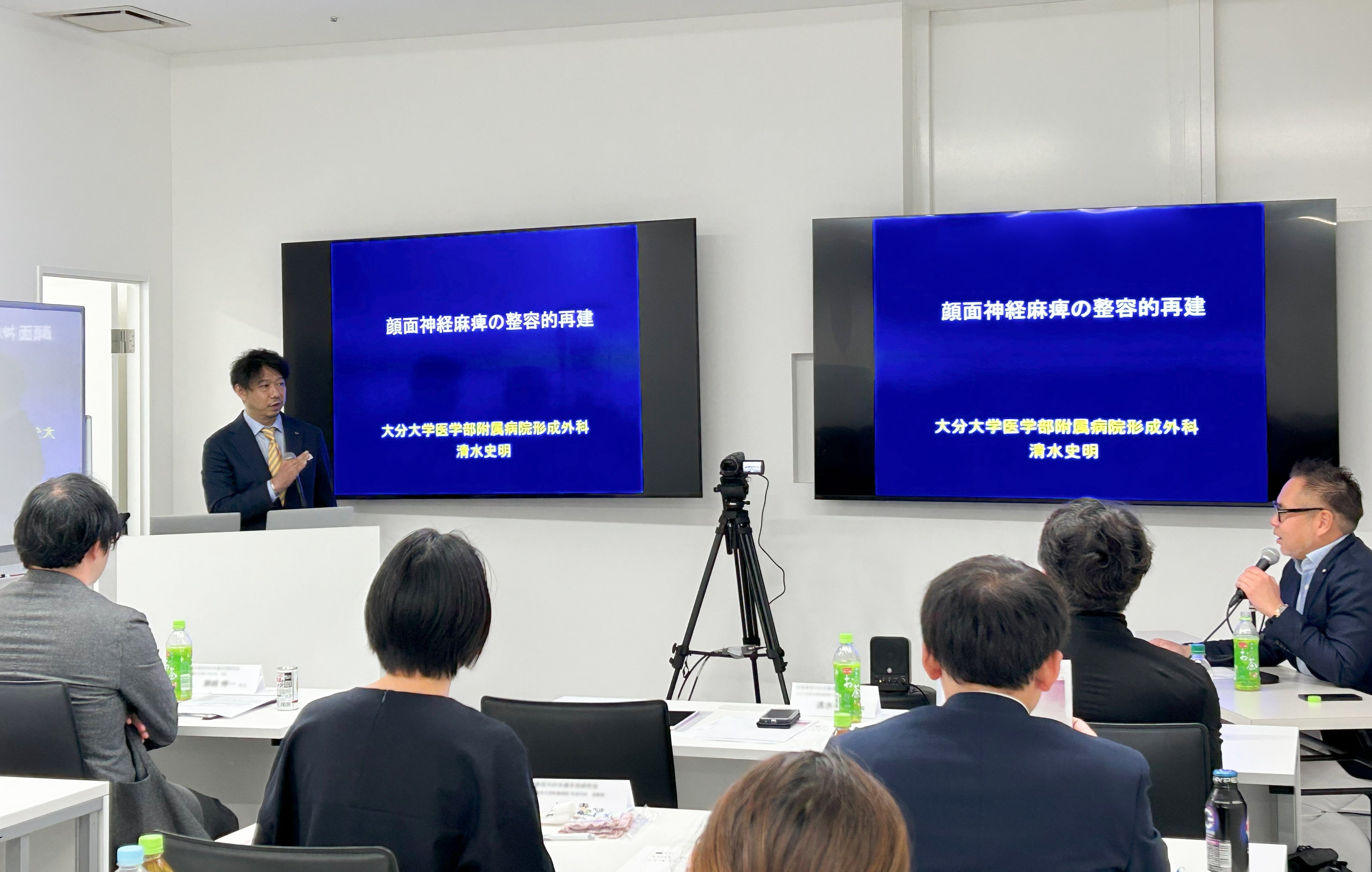 清水教授による講演の様子