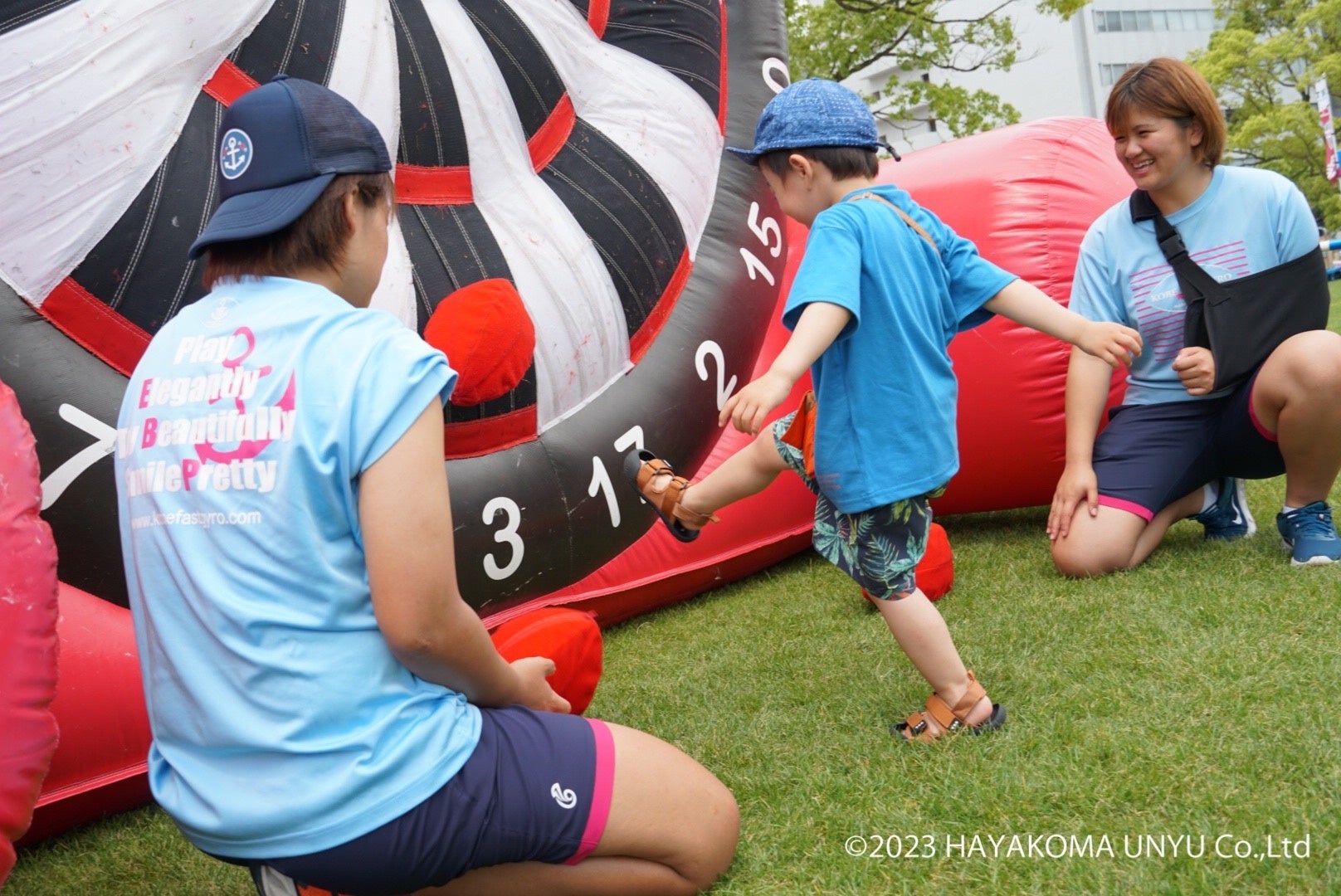 神戸ファストジャイロがメリケンパークでラグビー体験会を開催!神戸まつりに参加します 神戸ファストジャイロがメリケンパークでラグビー体験会を開催!神戸まつりに参加します