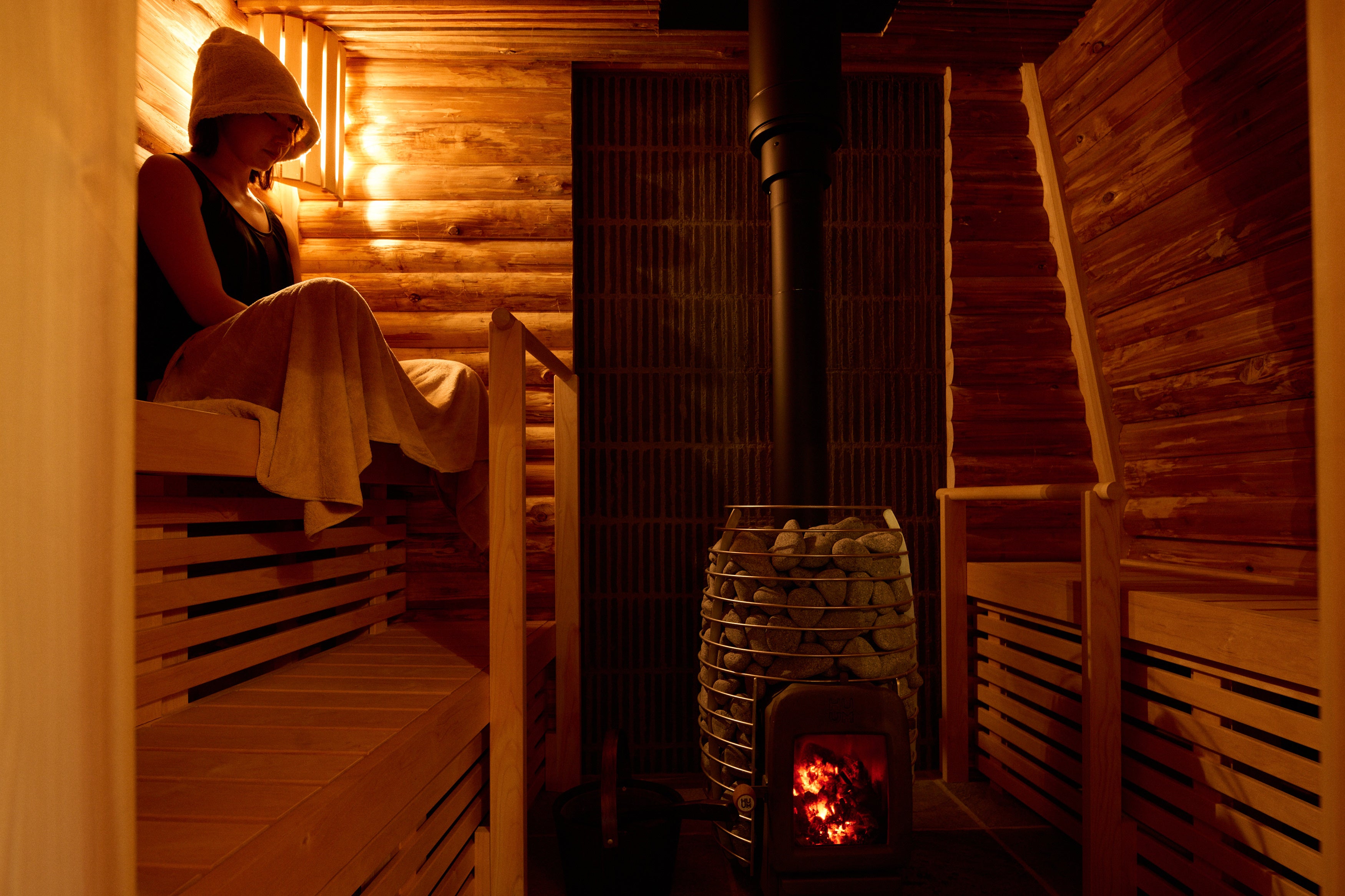 ©︎Daisuke Takashige｜「風木水（FUKISUI）」サウナ内部