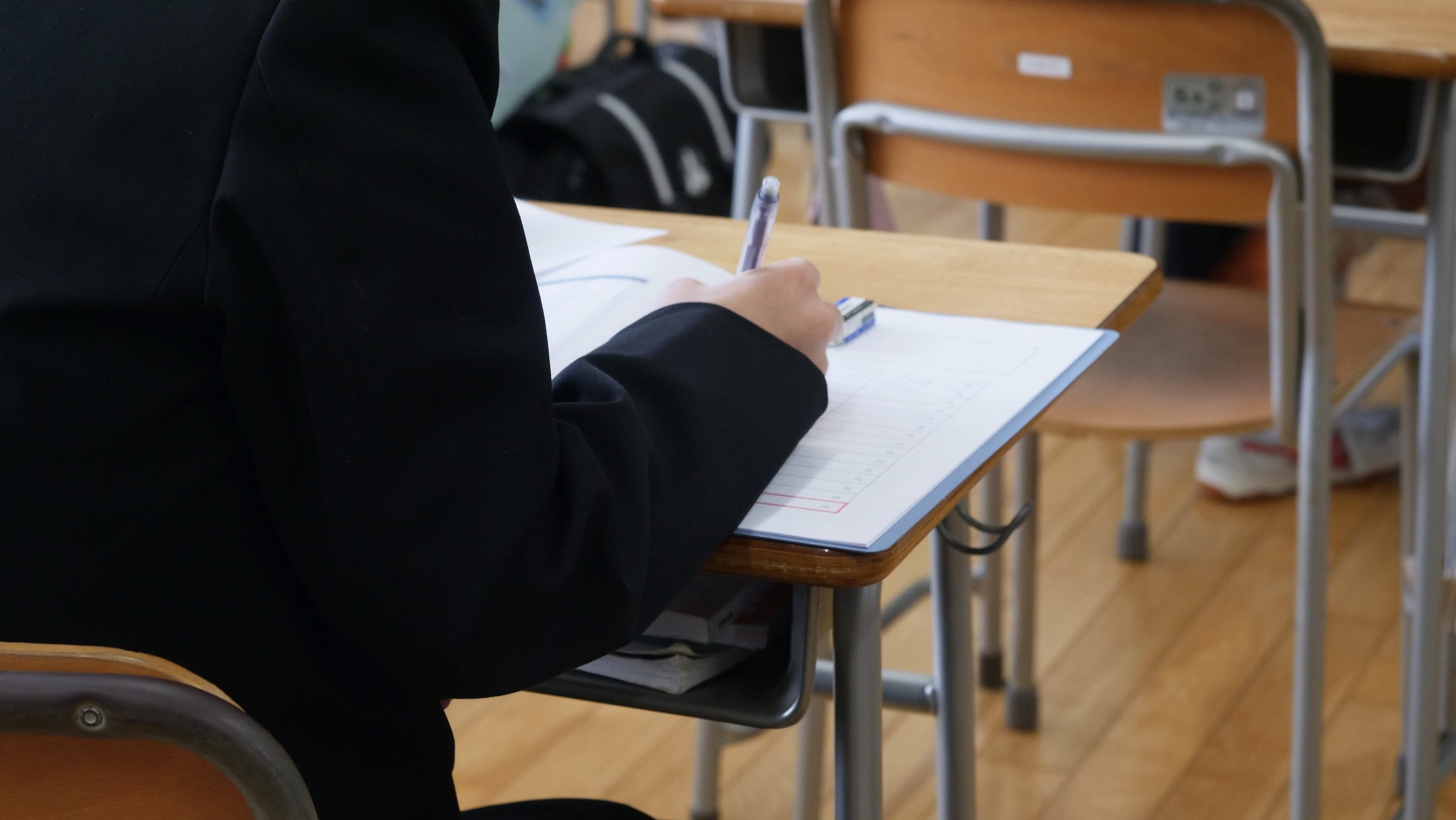 ▲一人暮らしの生活費、１カ月の支出内訳を記入しています