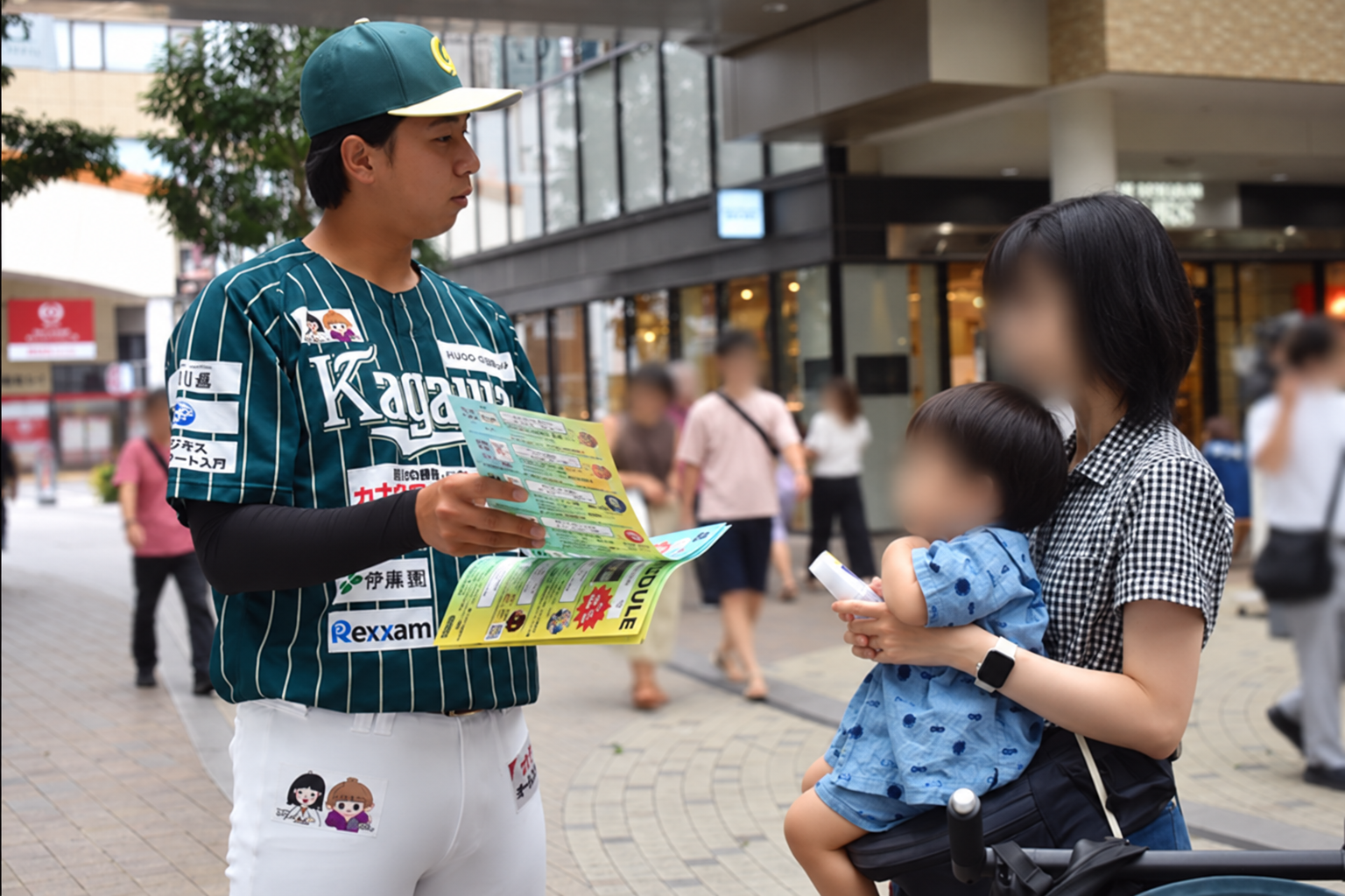 【香川オリーブガイナーズ】中学生がプロ野球選手と商店街へ！球団の仕事を通じて地域とつながる職場体験