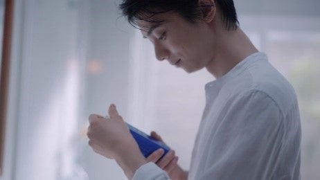 雪肌精』グローバルミューズ羽生結弦選手が魅せる「圧倒的な透明