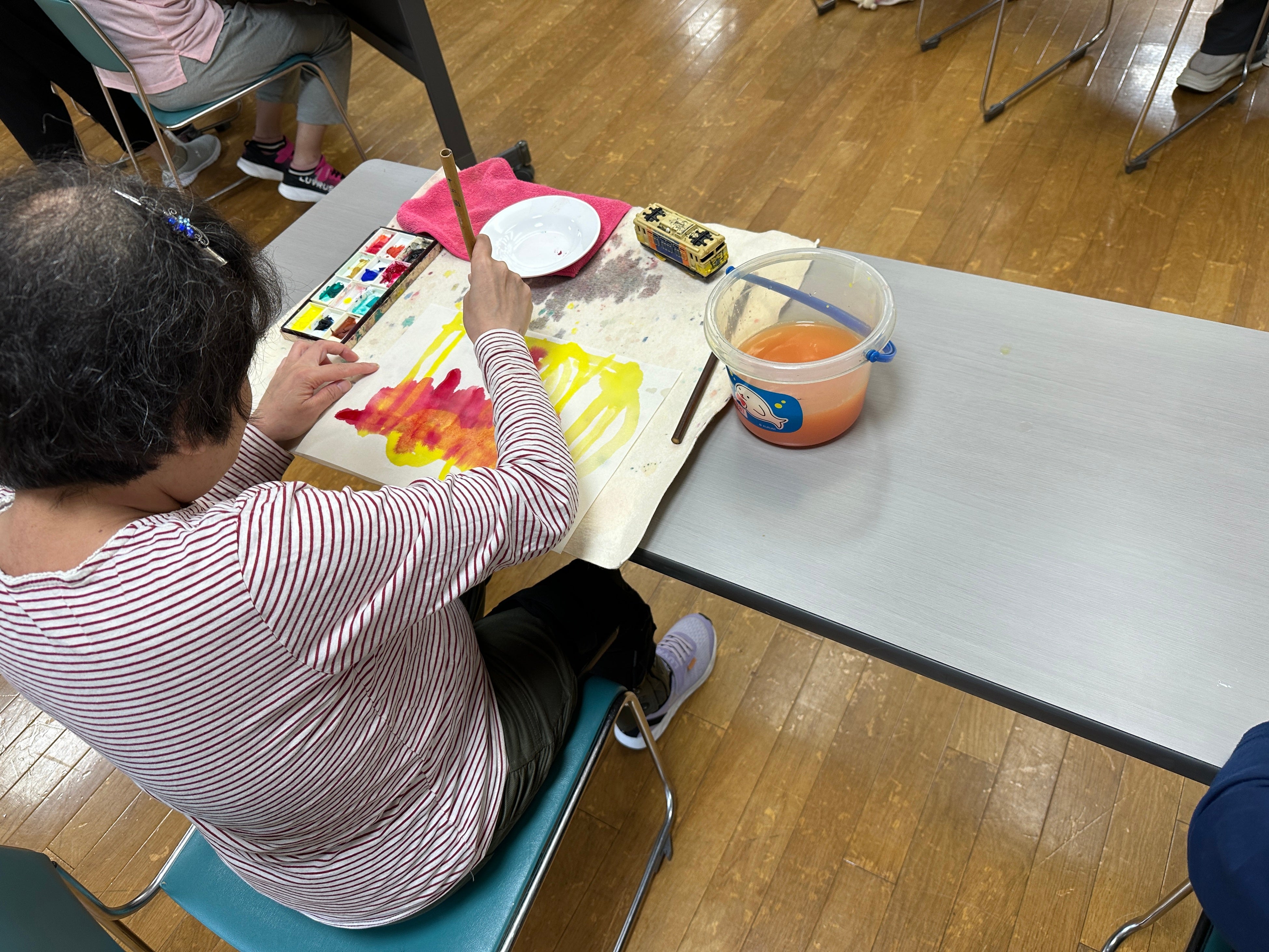 KEYAKI LIGHT PARADE」広告デザインに障がい者の方のアート作品