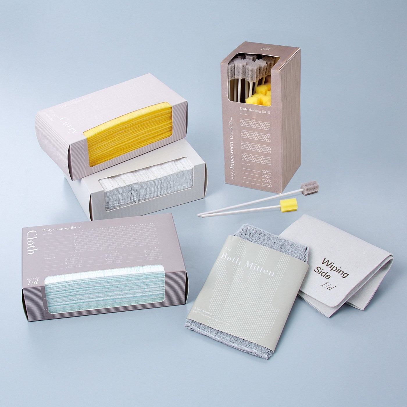 コースに含まれるのは一日ふきん、ペーパースポンジ、手のひら掃除ミトン、バスミトン、すきま用お掃除ミックス、吸水クロスの6点