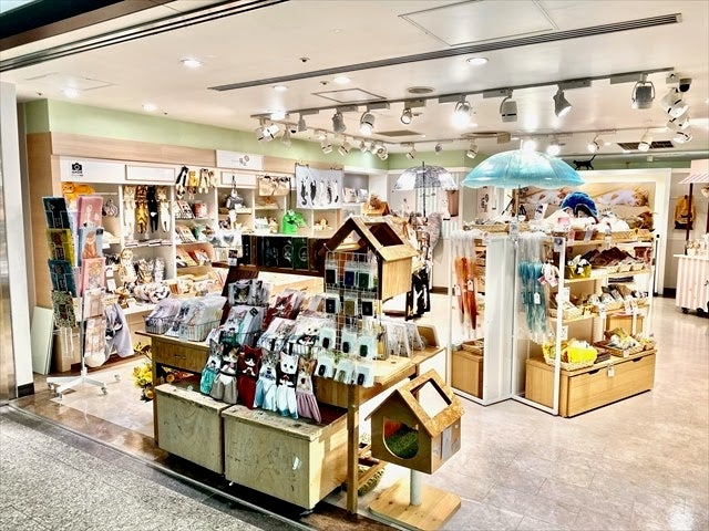 フェリシモ「猫部」クリスタ長堀のイメージ