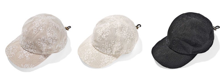 左から、〈ベージュ〉〈オフホワイト〉〈ブラック〉