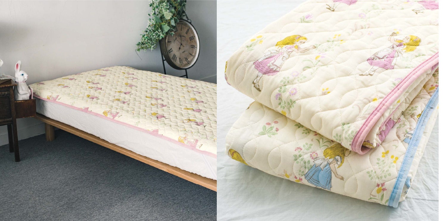 右画像、上：ピンク、下：ブルー