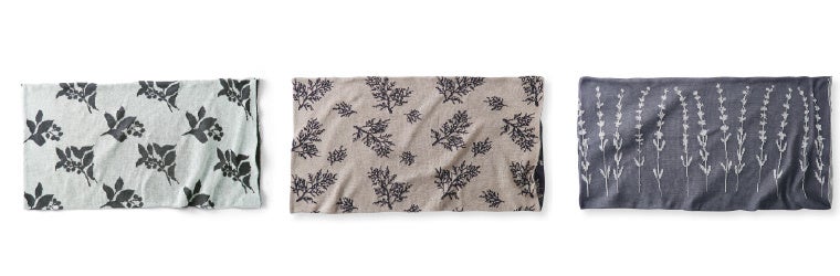 ＜サンダルウッド＞、＜イトスギ＞、＜ラベンダー＞