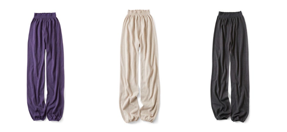 左から〈パープル〉、〈ベージュ〉、〈チャコールグレー〉の3色です。