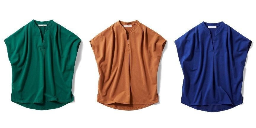 左から〈ピーコックグリーン〉〈キャラメルブラウン〉〈ロイヤルブルー〉