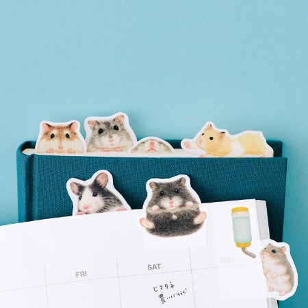 ハムスターたちのあるあるなしぐさが楽しめる 気づけばハムまみれ ノートで遊ぶハムスター ふせん が フェリシモ You More から誕生 株式会社フェリシモのプレスリリース ハムスターたちのあるあるなしぐさが楽しめる 気づけばハムまみれ ノートで遊ぶハムスター ふせん が フェリシモ You More から誕生 株式会社フェリシモのプレスリリース