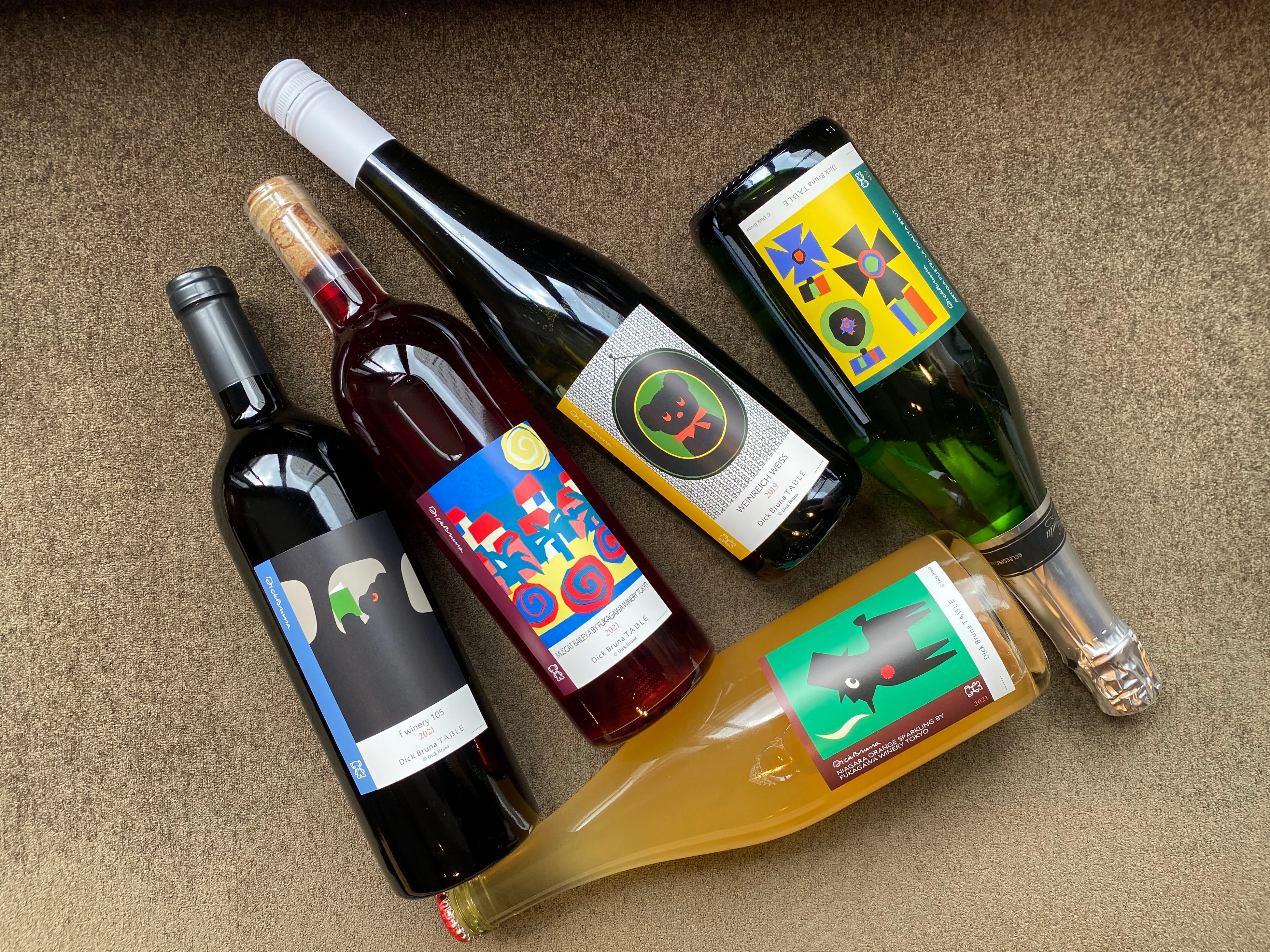 ディック･ブルーナのイラストをラベルにしたオリジナルワインの新作