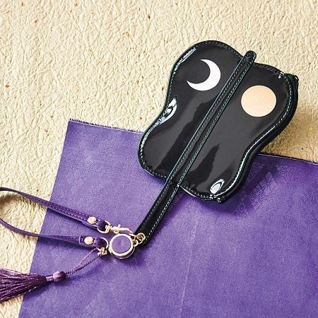 改札でも待ったなし 改札を通るたび 行司の気分が味わえる 軍配 を返すパスケース が フェリシモ You More から誕生 株式会社フェリシモのプレスリリース 改札でも待ったなし 改札を通るたび 行司の気分が味わえる 軍配 を返すパスケース が フェリシモ You More から誕生 株式会社フェリシモのプレスリリース