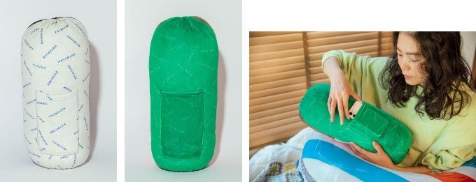 裏面はコンビの総ロゴ柄で、さりげなくインテリアに馴染ませたいときにぴったり。スマホポケットつき