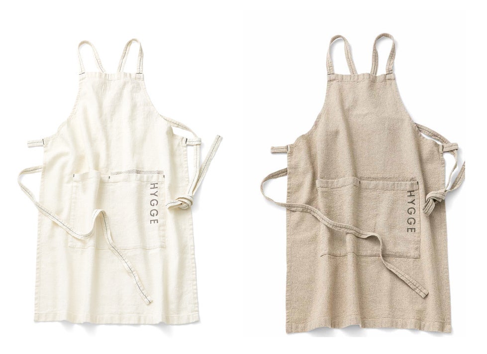 〈WHITE〉〈NATURAL〉の2色展開