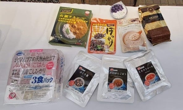 備蓄食「みんなのBOSAI　もしもしも　備蓄でお守り　KOBEBOX」のセット内容