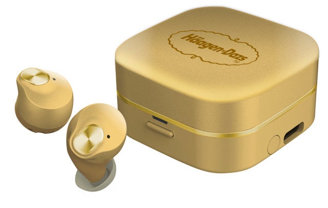 俳優の佐藤健さんがハーゲンダッツの新TVCMに出演 「クリスピーサンド カジる。アガる。」篇 1月30日(火)放映開始 俳優の佐藤健さんがハーゲンダッツの新TVCMに出演 「クリスピーサンド カジる。アガる。」篇 1月30日(火)放映開始